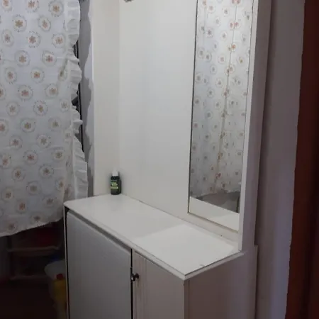 Casa Privata Bardha Lungomare *
